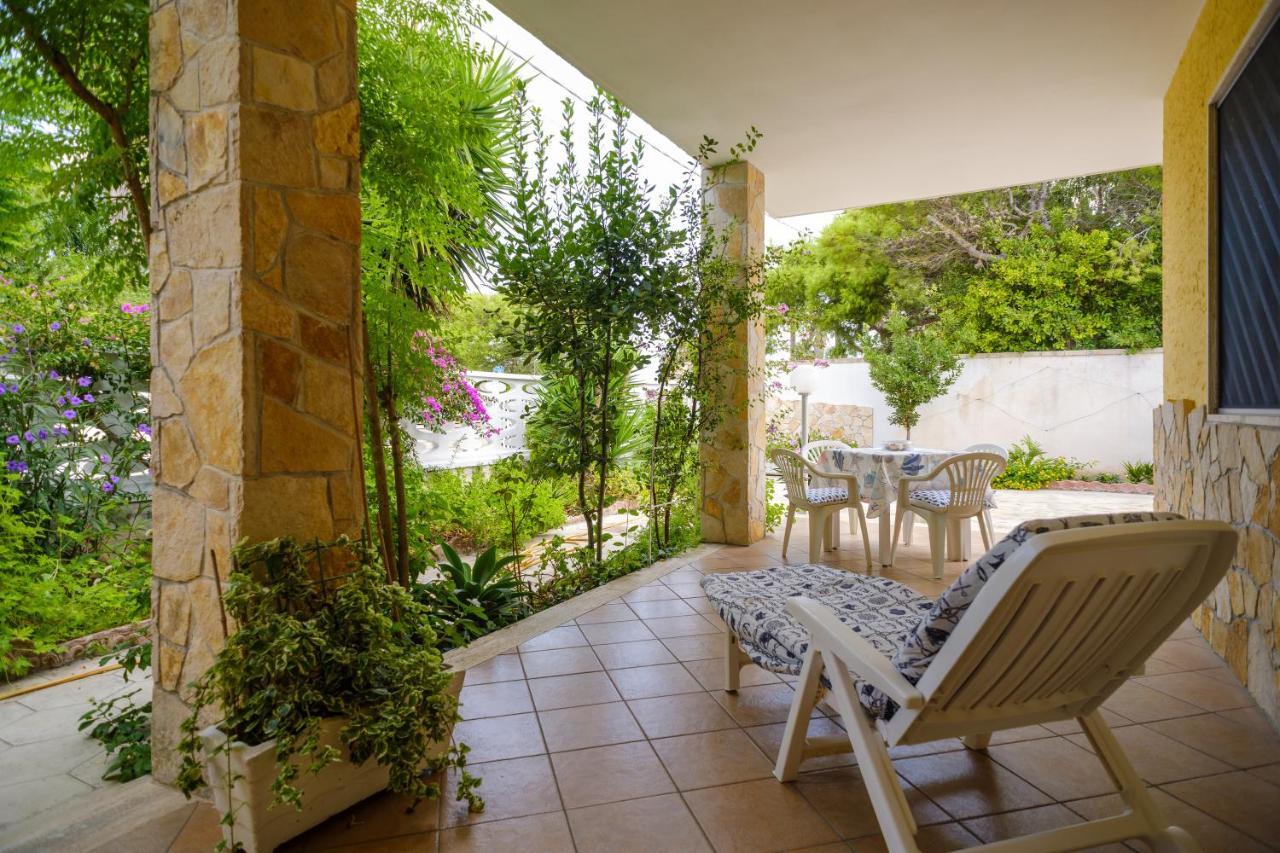 Villa Rita A 200M Dal Mare I Bacini Экстерьер фото